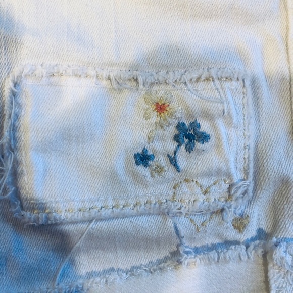 Girls Gaps shorts - Picture 3 of 6